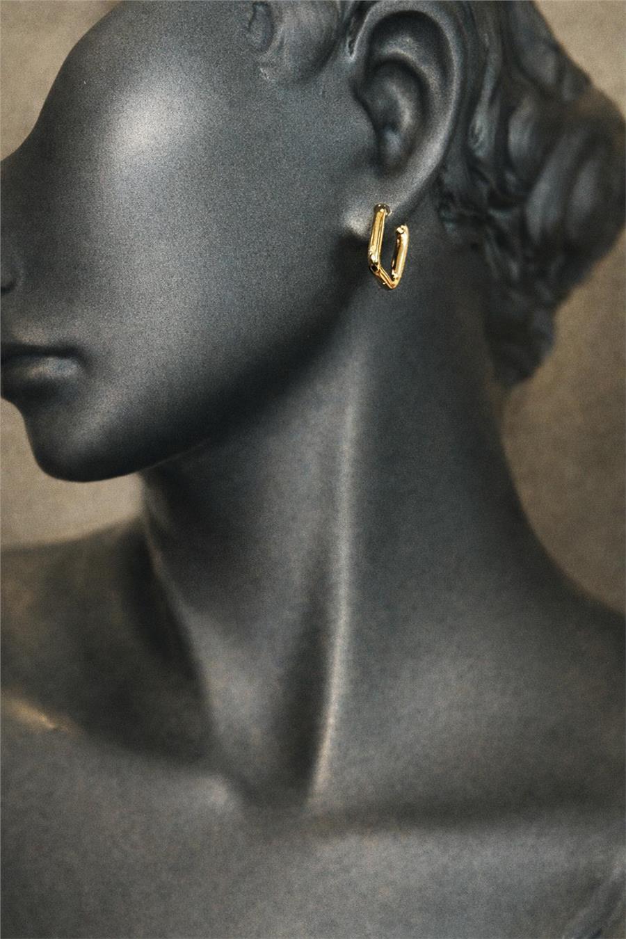 Sierra04 İnce Kare Kesim Halka Küpe